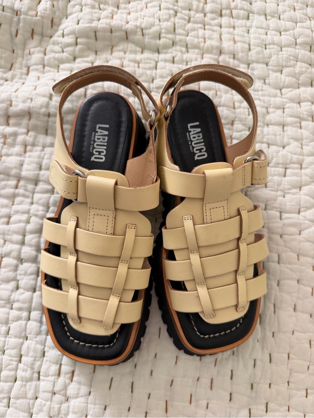 Labucq Women's Cream Strappy Fisherman Sandals